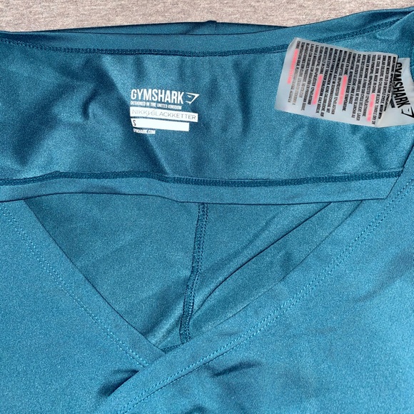 Limited Edition Nikki Blackketter x Gymshark Top - Picture 5 of 8